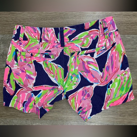 Preppy Lilly Pulitzer Callahan Shorts NWT - Picture 2 of 7